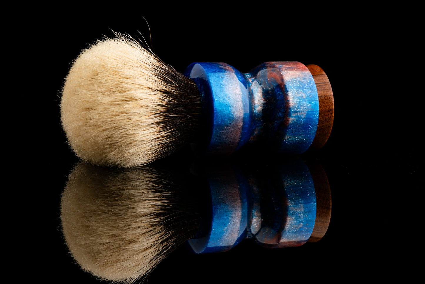 Exceed-1-‘Rosy Dawn’ shaving brush handle
