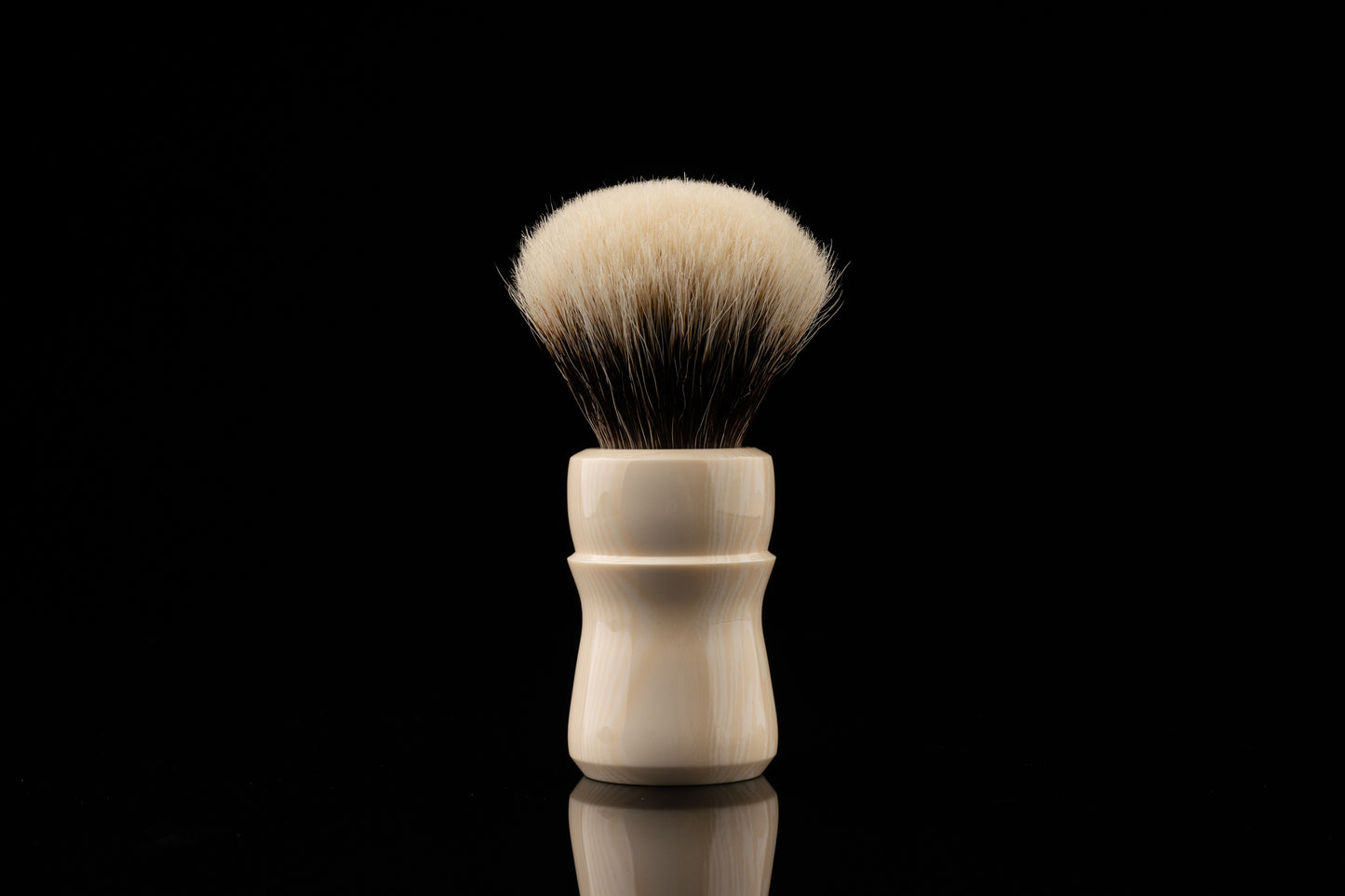 Warhammer - Ivory White shaving brush handle