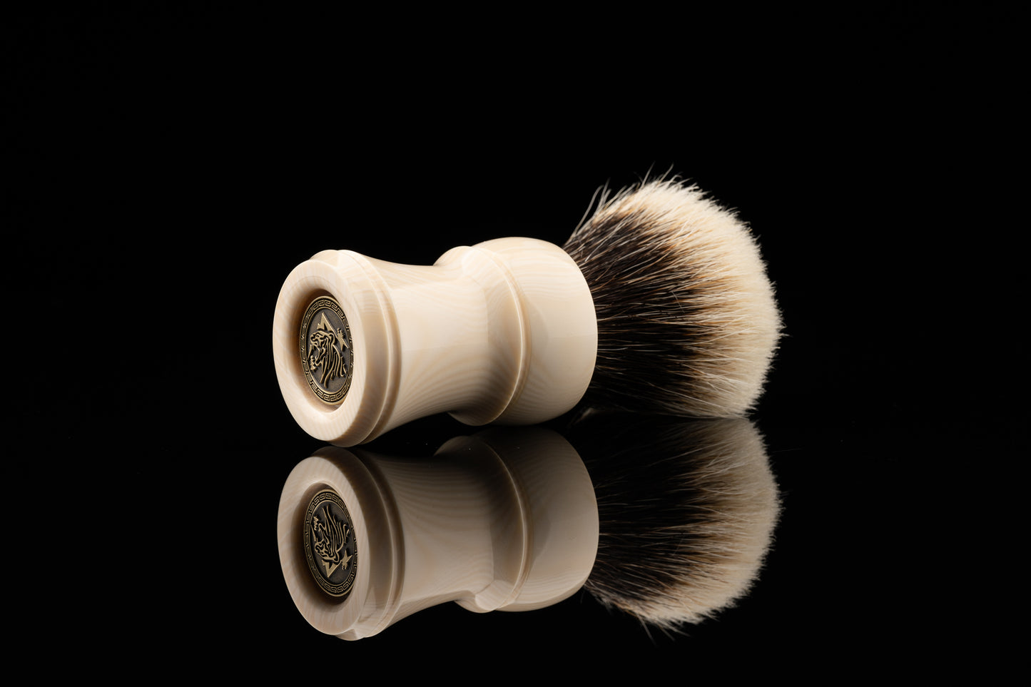 Climber - Ivory White shaving brush handle