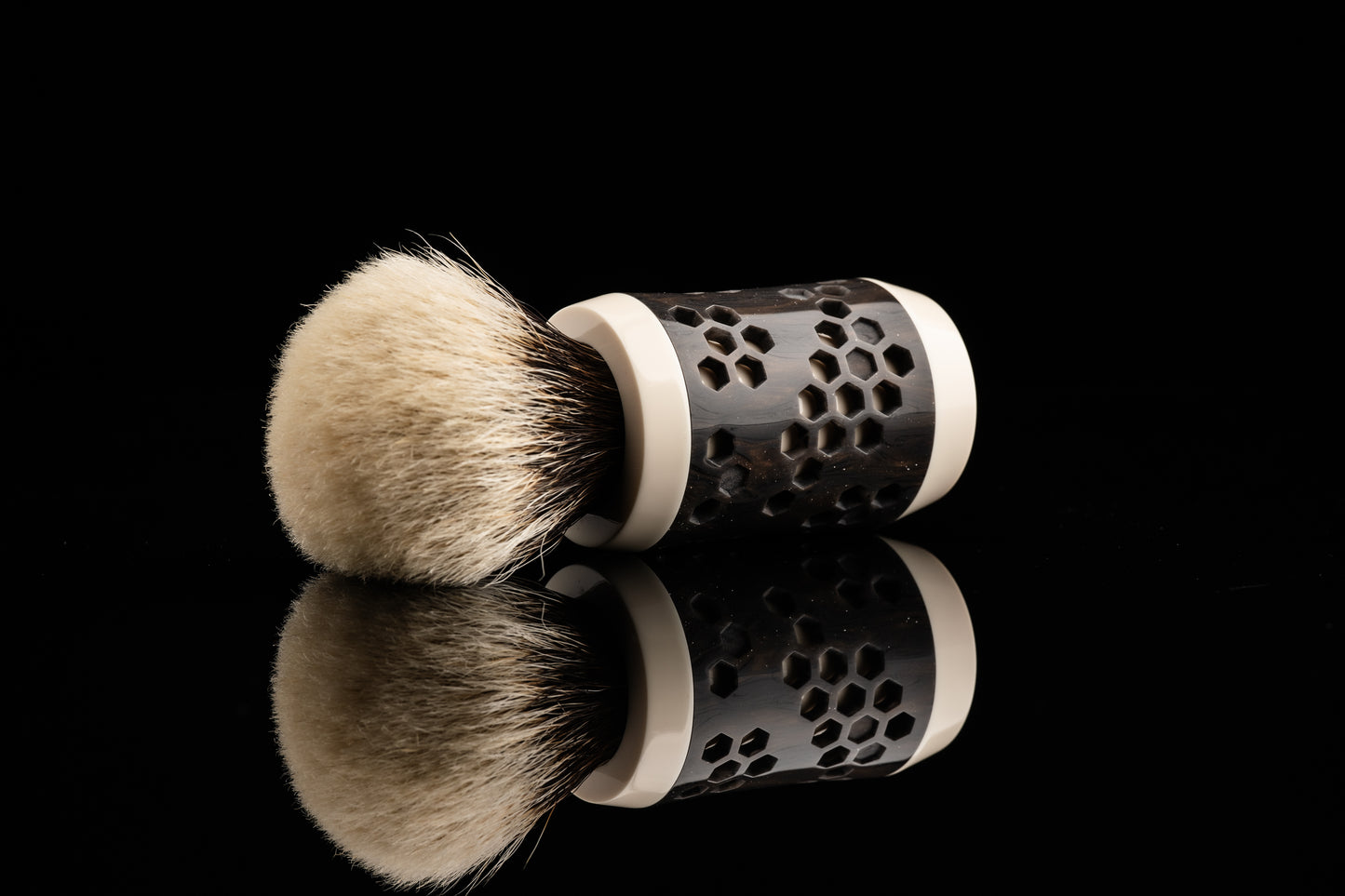 Honeycomb Master Edition shaving brush handle - #14
