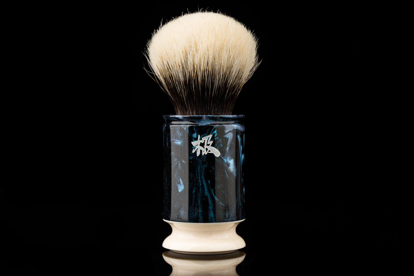 Exceed-6 Classic Edition - ‘Tunnel’ shaving brush handle