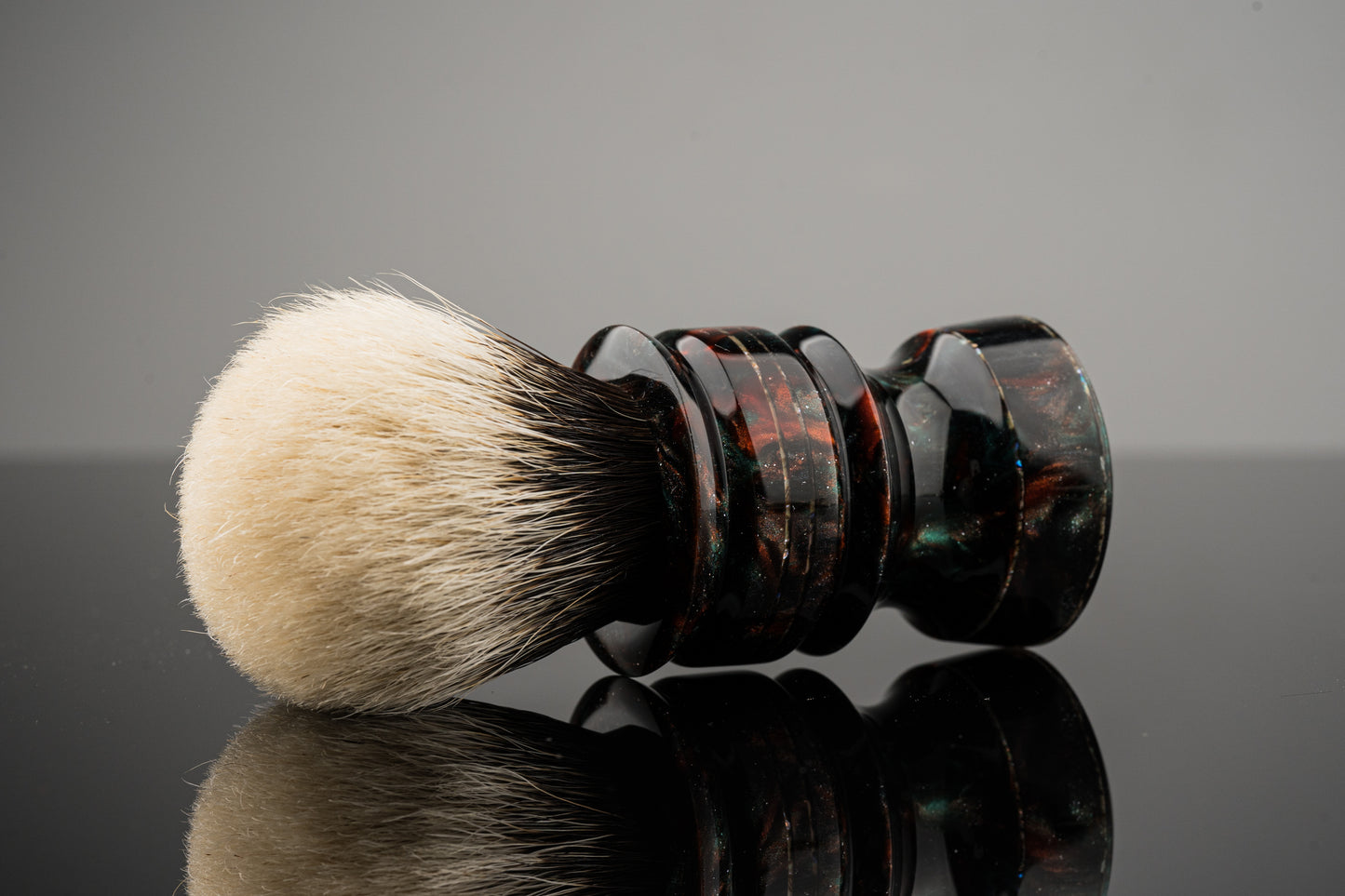 Luodian - New Chubby - ‘Red Star Cluster’ shaving brush handle