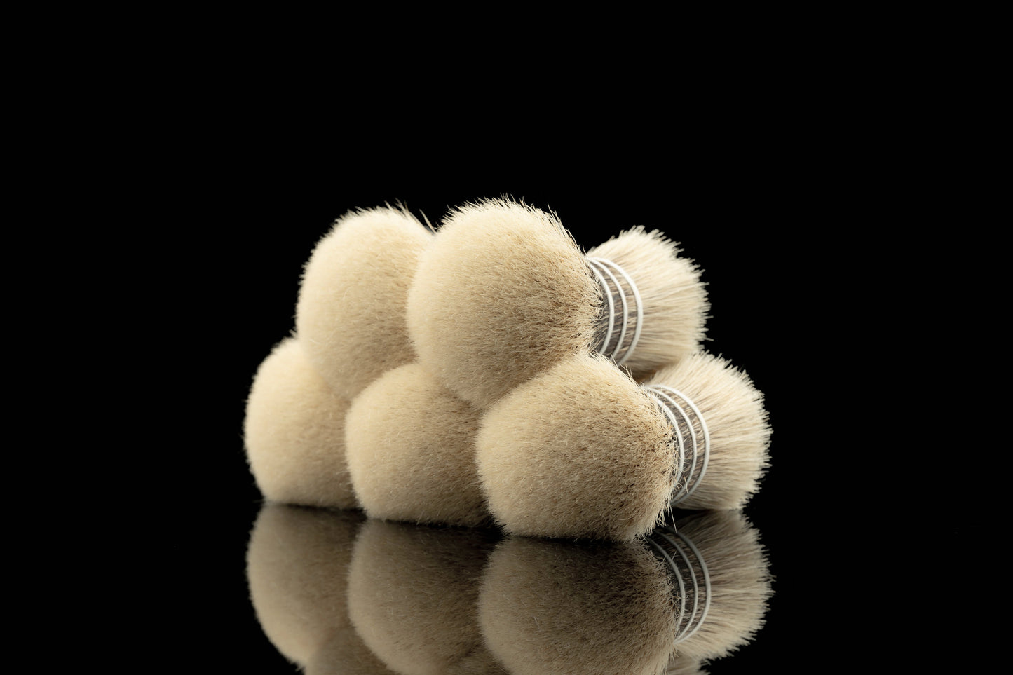 Tyrant T-7 finest two band badger handtied knot