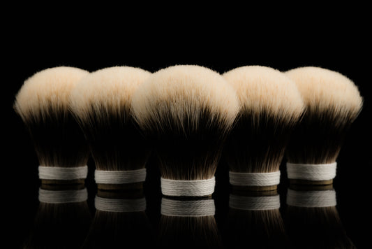 Manchuria M-9 finest two band badger handtied knot