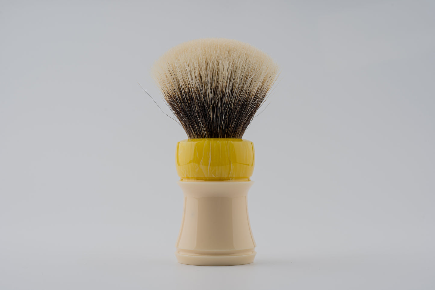 Climber-'Beeswax' Resin Hybrid shaving brush handle