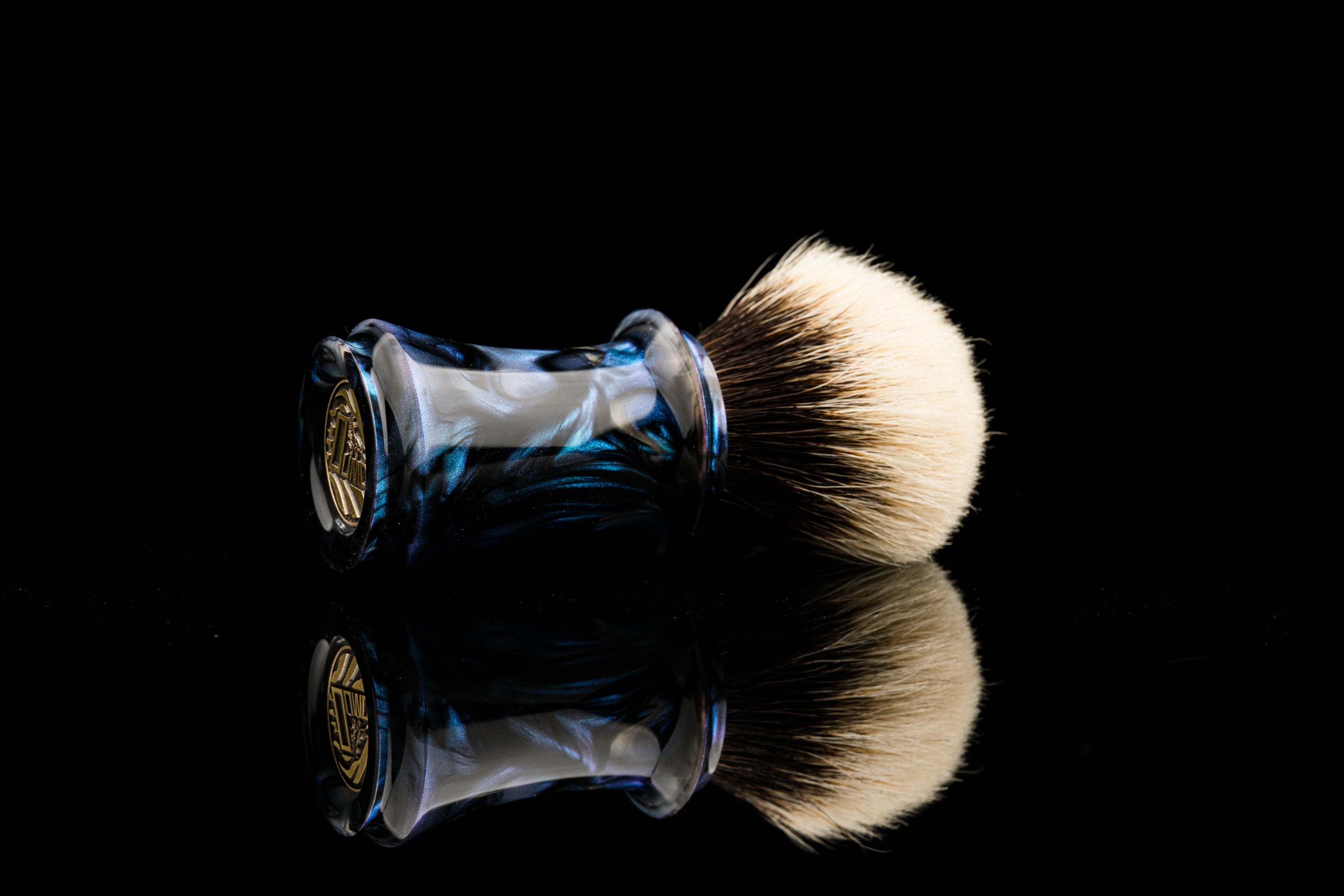 Lighthouse - ‘Dark Fire’ shaving brush handle – OUMOSHAVINGBRUSH