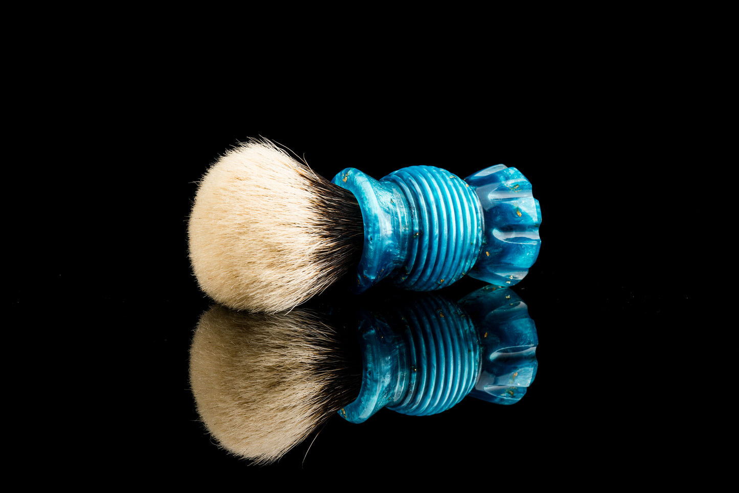 Classic Honeycomb - ‘Ice Soul‘ shaving brush handle