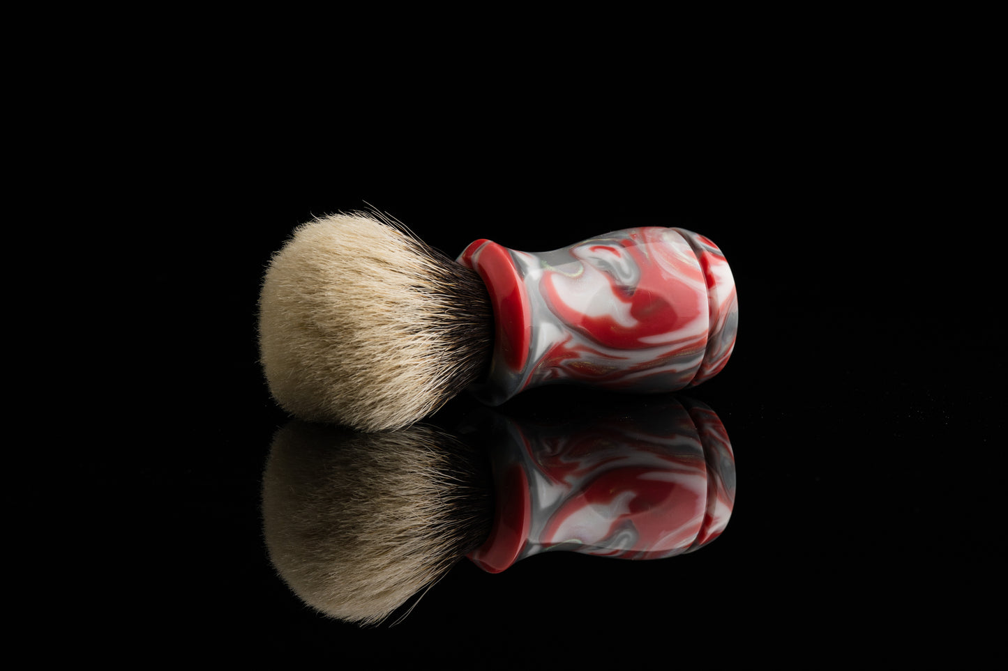 Element  - 'Confuse 'shaving brush handle