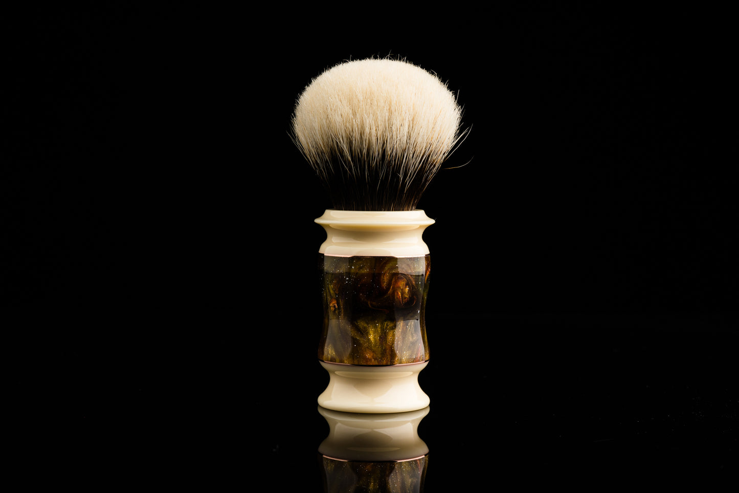 Exceed-玖-Glaze-'M26 Nebula' Limited Edition shaving brush handle