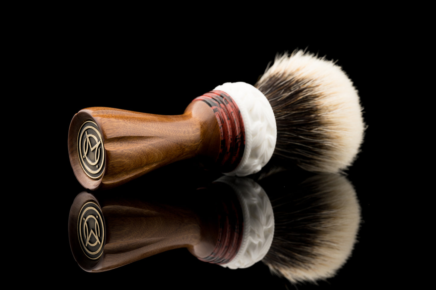 ‘Yingluo’- ‘皓白’ Limited Edition shaving brush handle