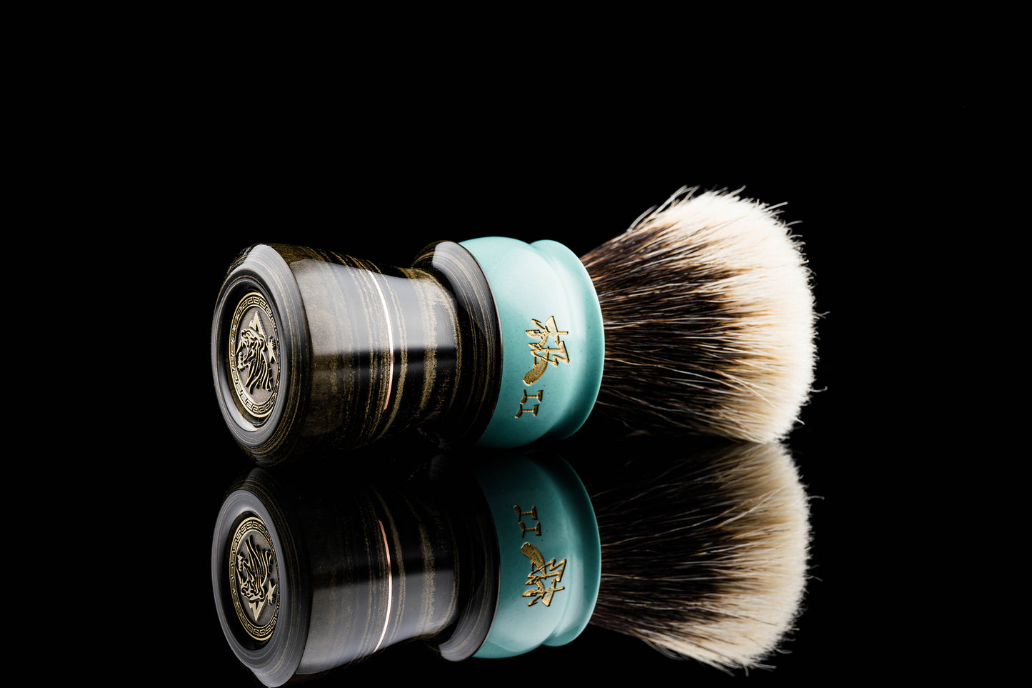 Exceed - 2 -Ebonite Sky shaving brush handle