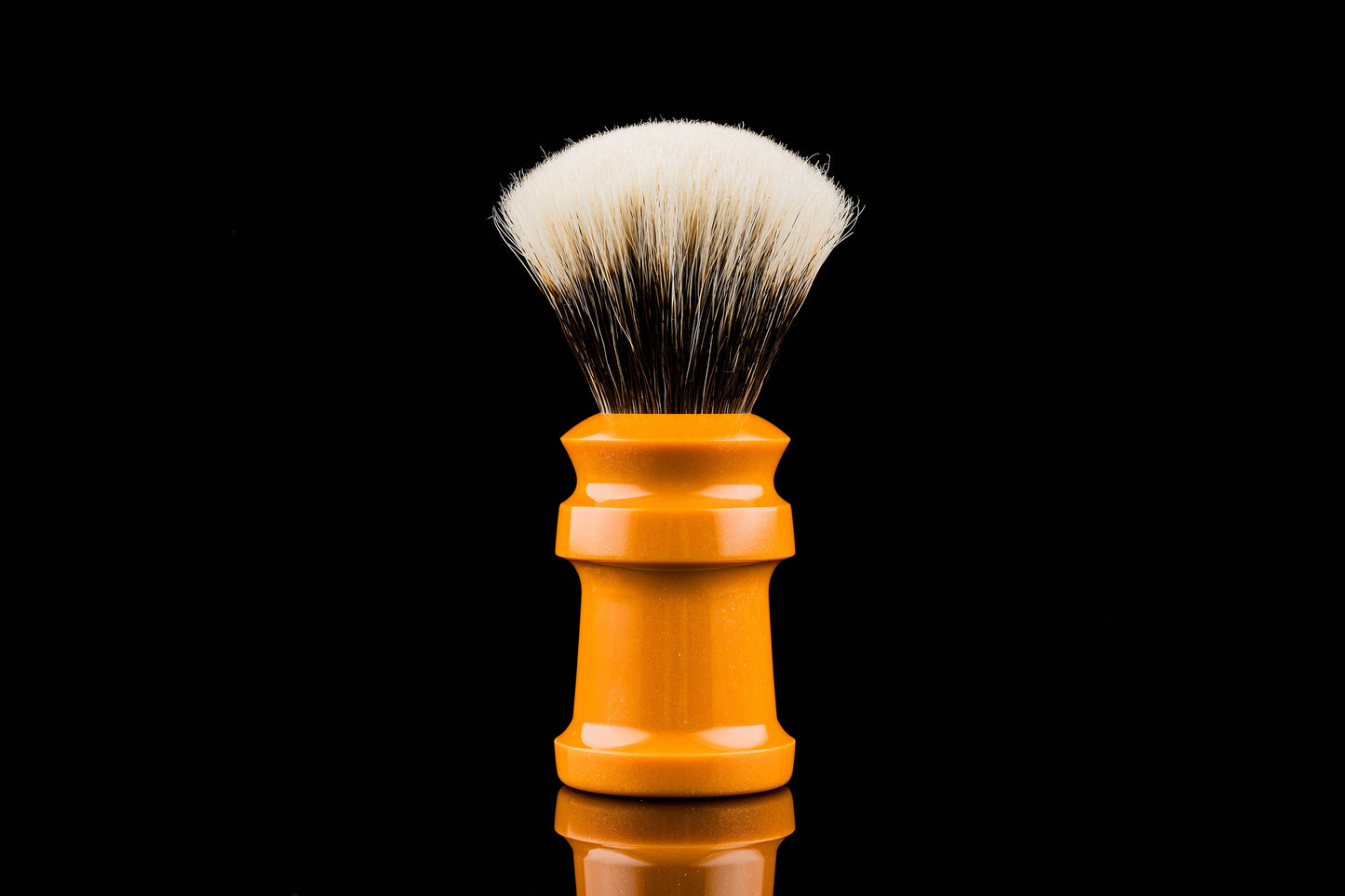 Ding - 1 - Orange shaving brush handle