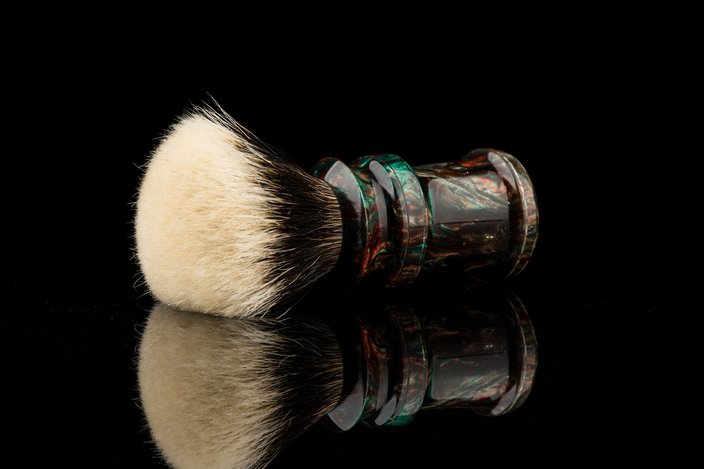 Luodian - Ding - ‘Christmas’ shaving brush handle
