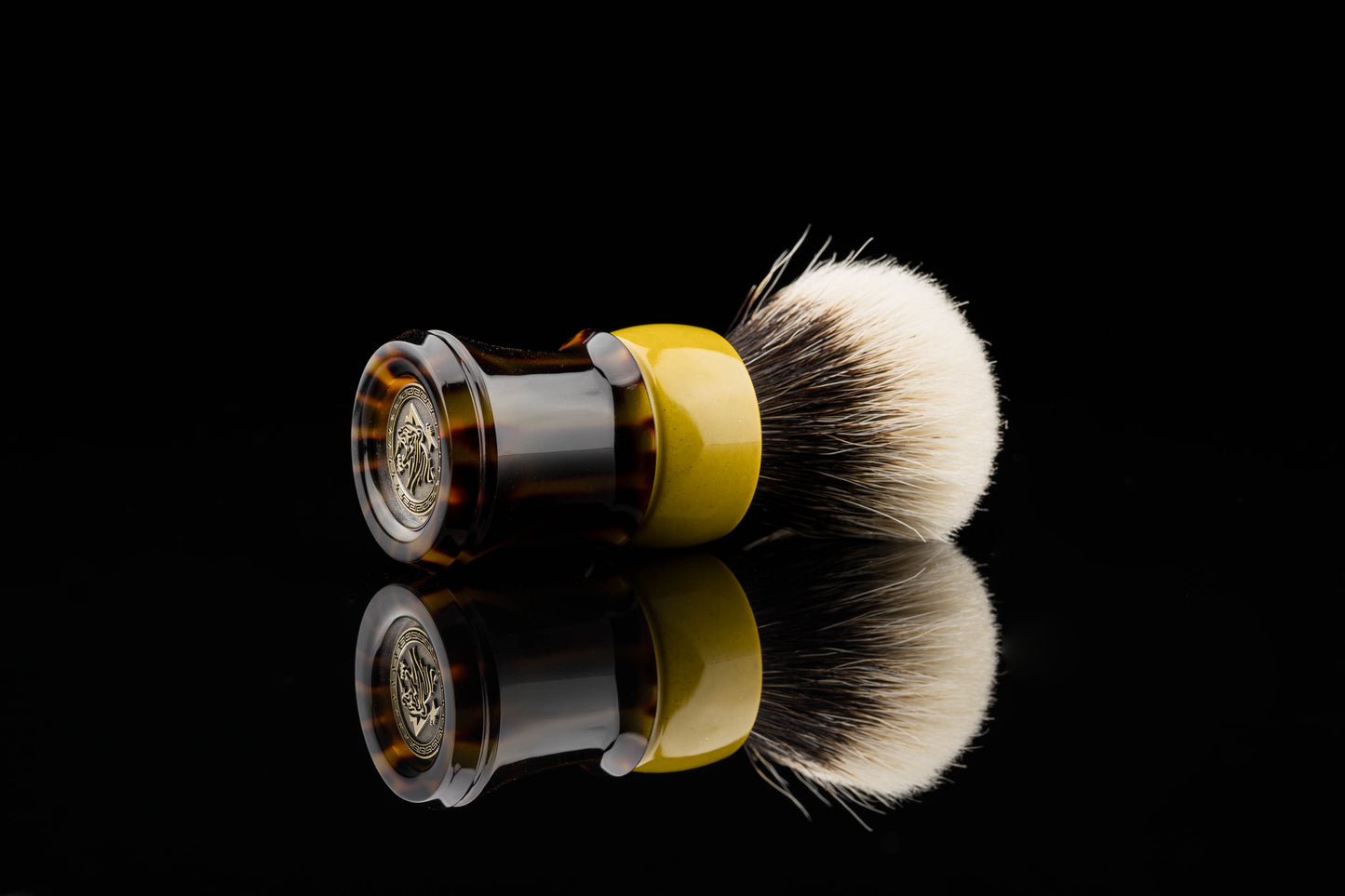 Climber-'Wine bottle' Resin Hybrid shaving brush handle