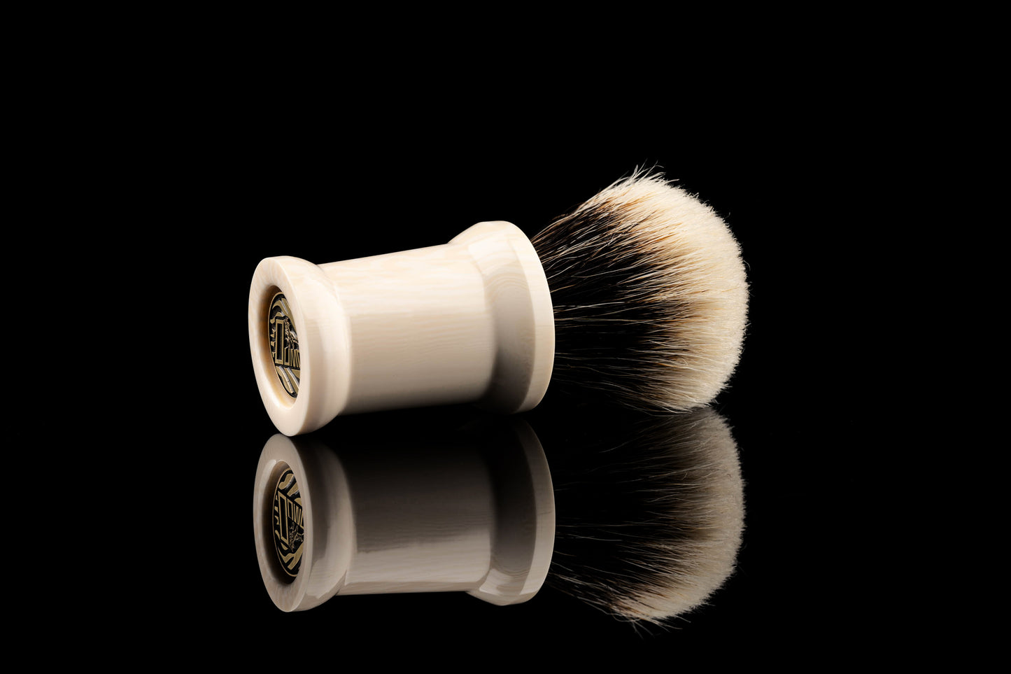 Ebonite Limited Customisation Shaving Brush Handle - 国士无双