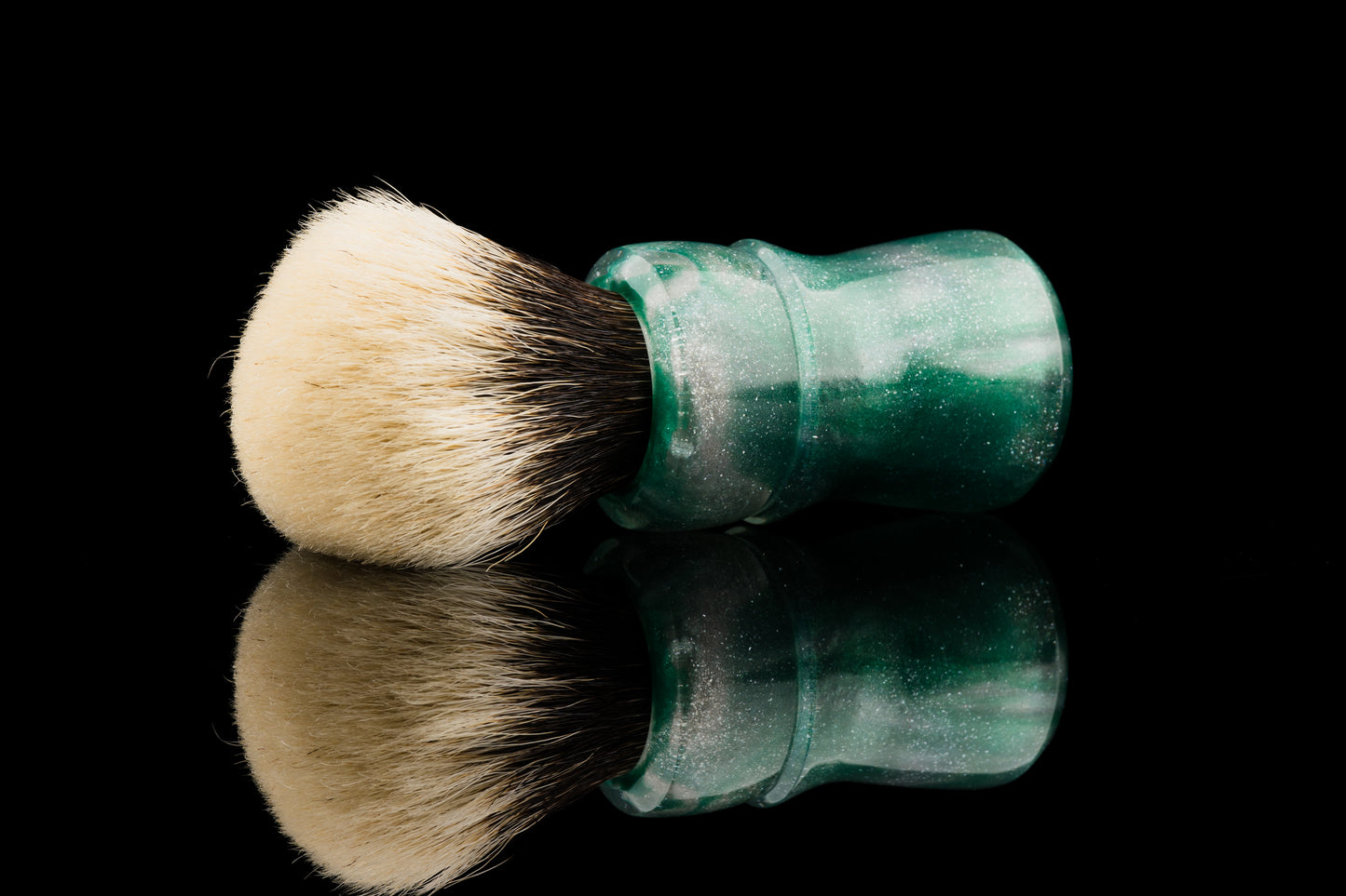 Warhammer - Glaze - ‘Green Peacock’  shaving brush handle