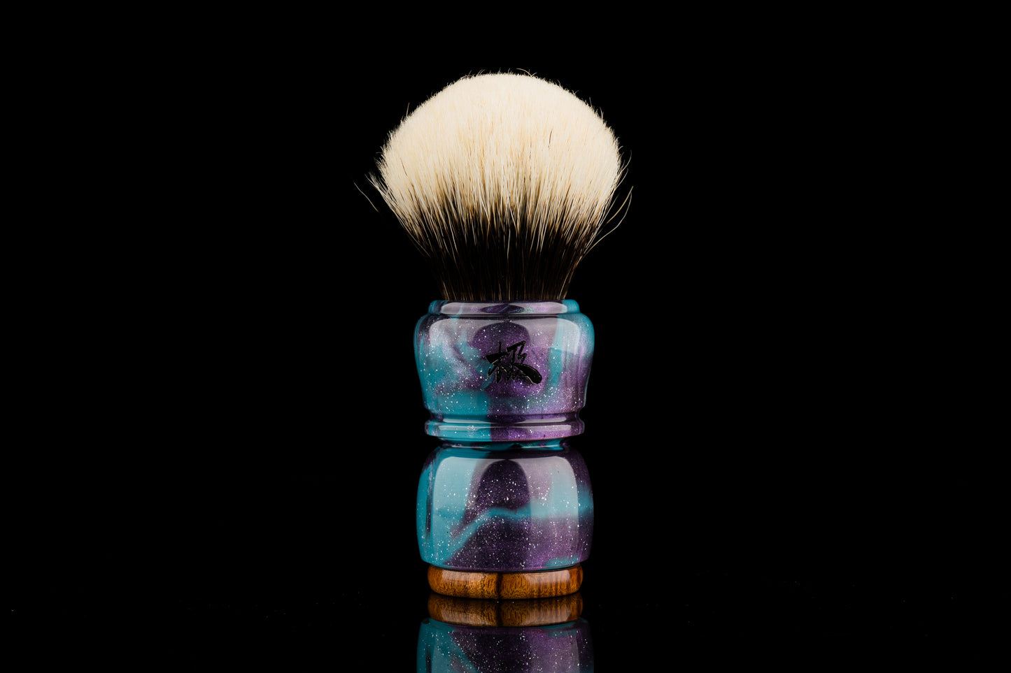 Exceed-5- Glaze ‘Mysterious Nebula‘ shaving brush handle